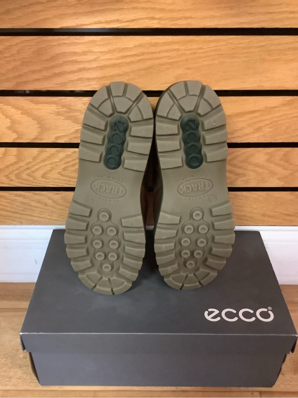 Ecco Track II Lace - Picture 6 of 6